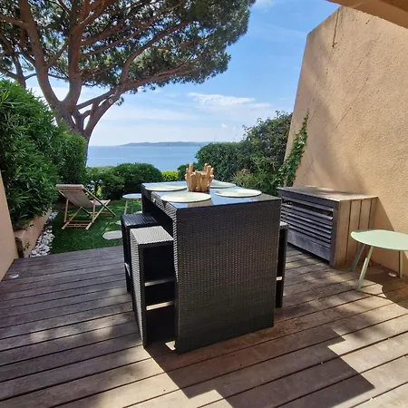 Climatise 2 Pieces Avec Vue : 4 Pers, Piscine, Parking - Fr-1-780-38 *