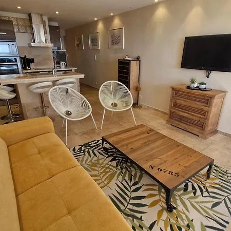 Climatise 2 Pieces Avec Vue : 4 Pers, Piscine, Parking - Fr-1-780-38 * Сент-Максим